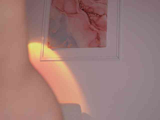 Модель: GigiLee
