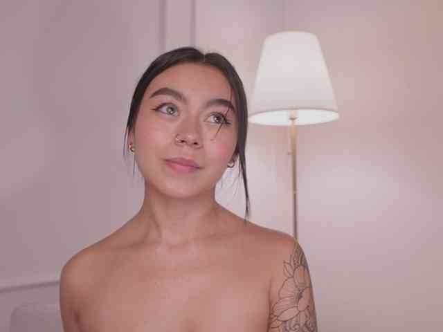 GigiLee webcam
