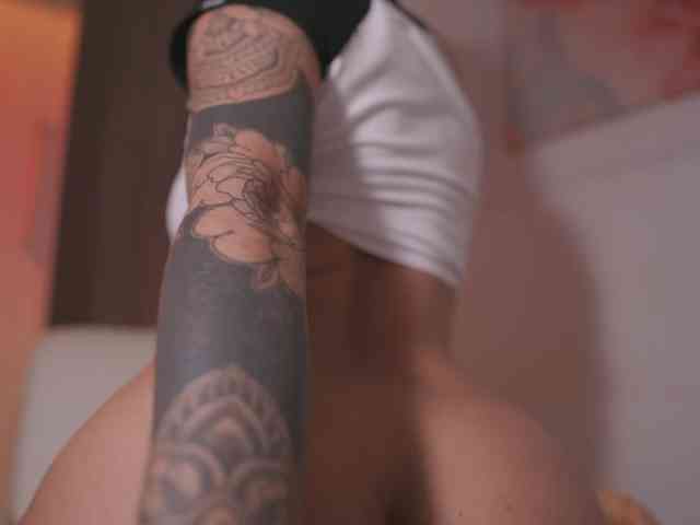 GigiLee webcam