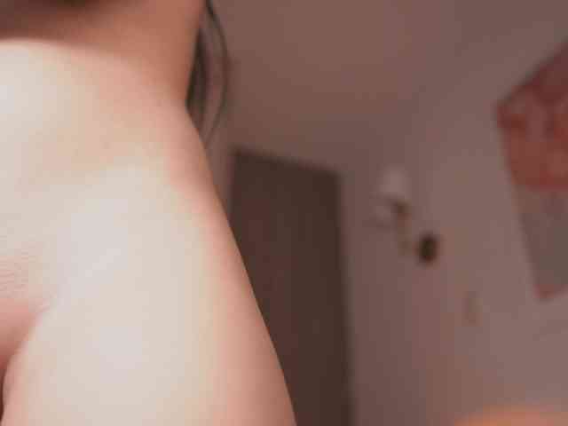GigiLee webcam
