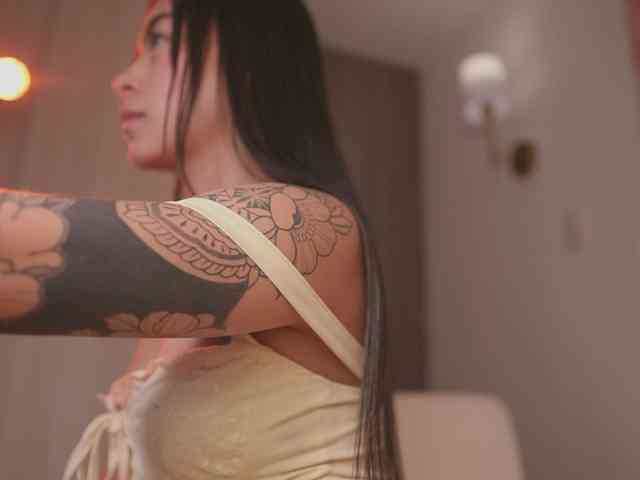 GigiLee webcam