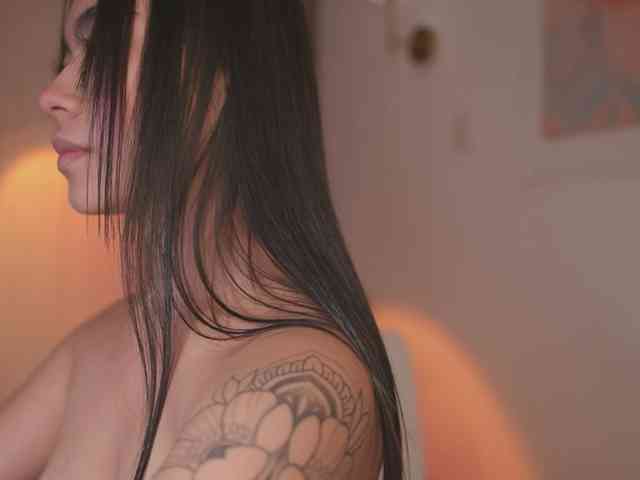 GigiLee webcam