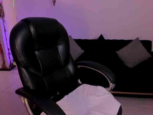 EloisaOlivero EloisaOlivero