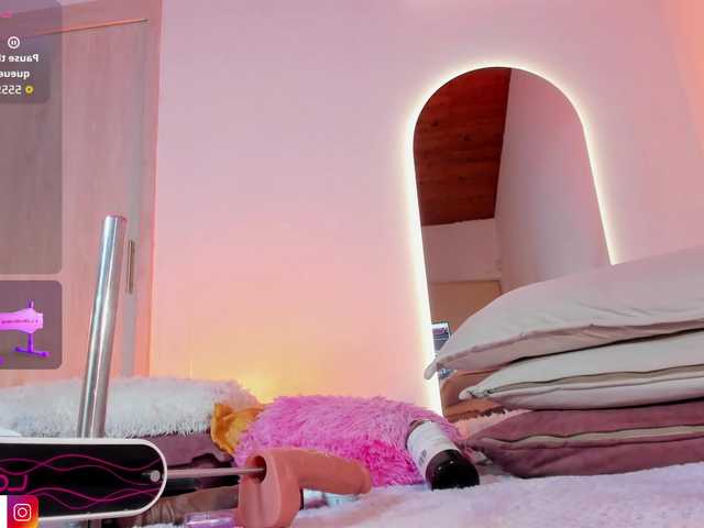 Sofi-Blossom from BongaCams is Freechat