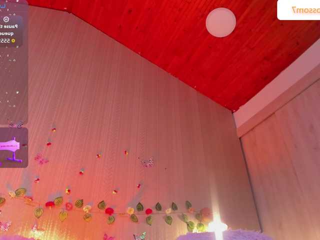 Sofi-Blossom's BongaCams show and profile