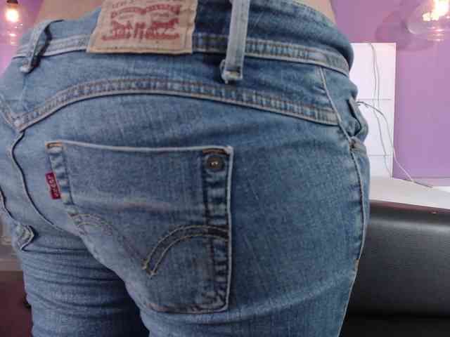 AnnHouston AnnHouston