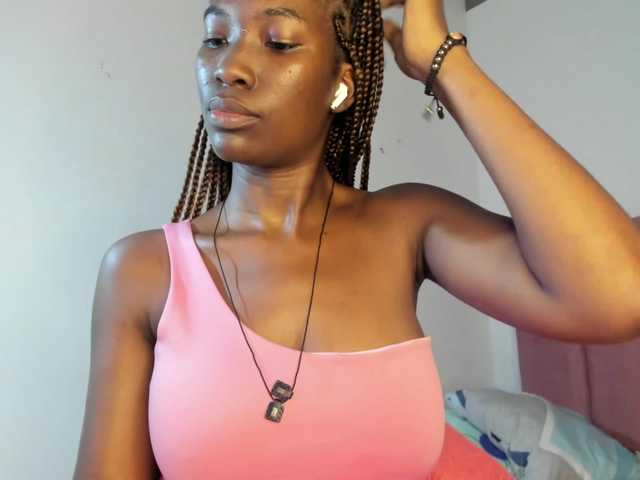 Tahira-20's BongaCams show and profile