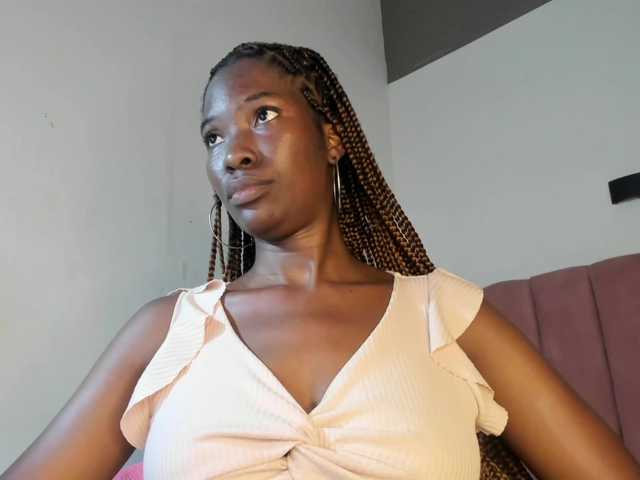 Tahira-20's BongaCams show and profile