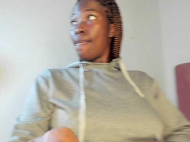 Tahira-20's BongaCams show and profile