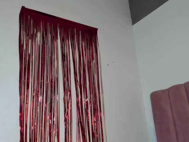 Tahira-20's BongaCams show and profile