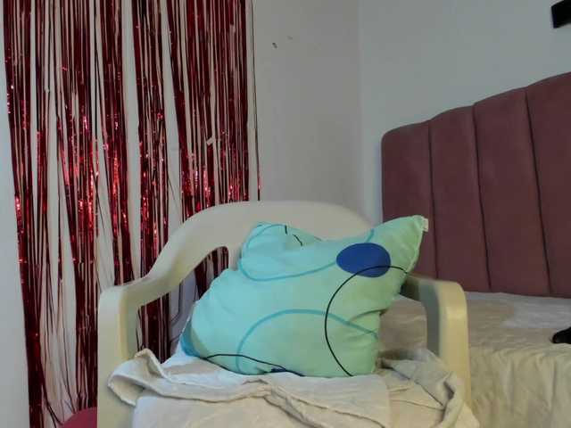 Tahira-20's BongaCams show and profile