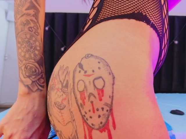 SweetSinnerr webcam bongacams model stream image