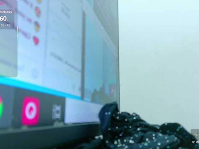 SweetSinnerr webcam bongacams model stream image