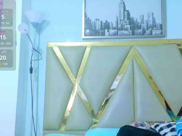 SweetSinnerr webcam