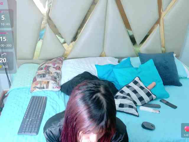 SweetSinnerr webcam