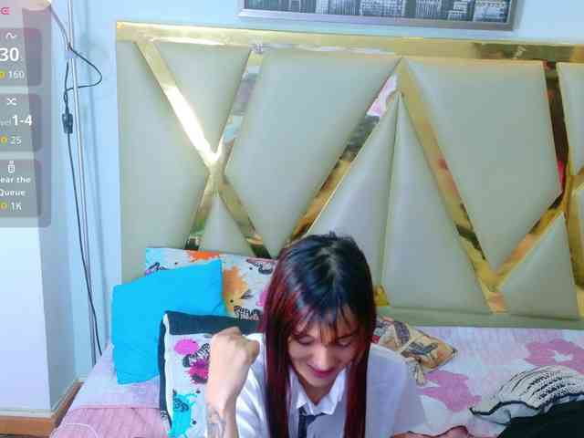 SweetSinnerr webcam