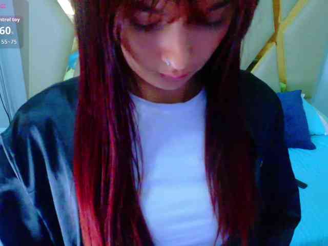 SweetSinnerr webcam