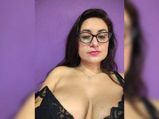 Watch naked performer AlicaMiller AlicaMiller from BongaCams