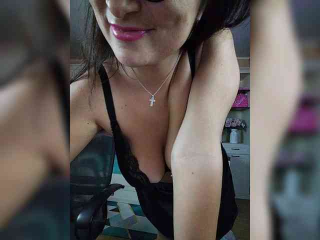AlicaLovely webcam