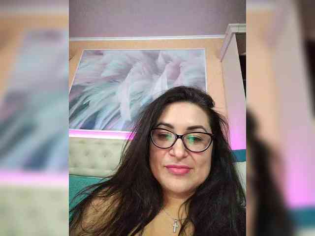 AlicaMiller Live Webcam on BongaCams