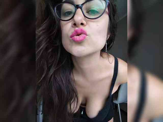 adult chat room AlicaMiller