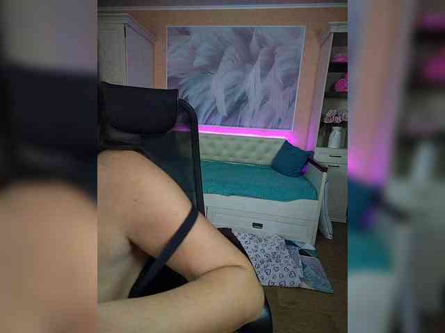 AlicaLovely webcam