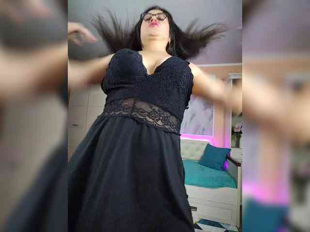 AlicaLovely