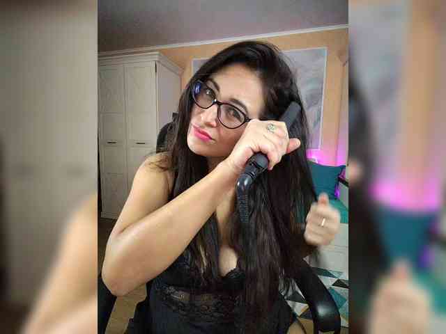 AlicaLovely webcam
