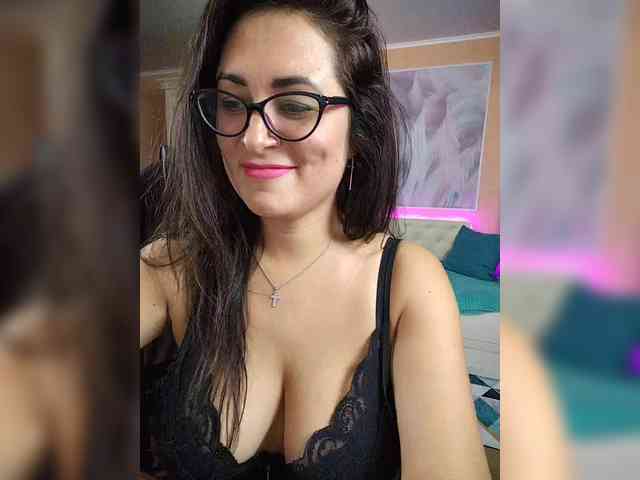 AlicaLovely webcam