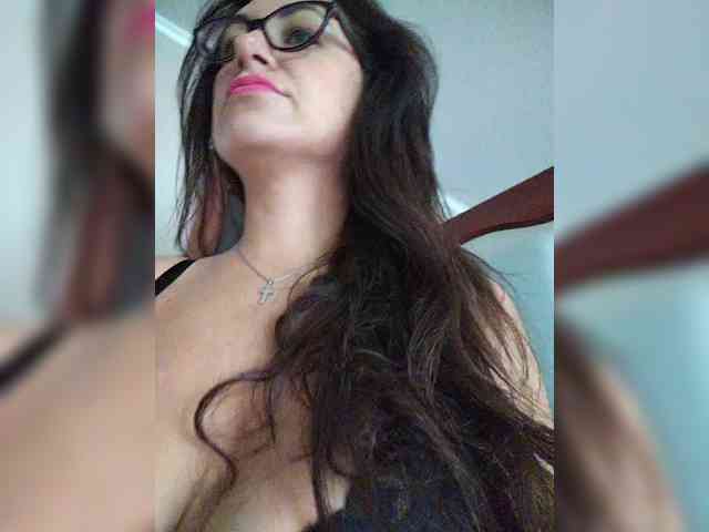 AlicaLovely webcam