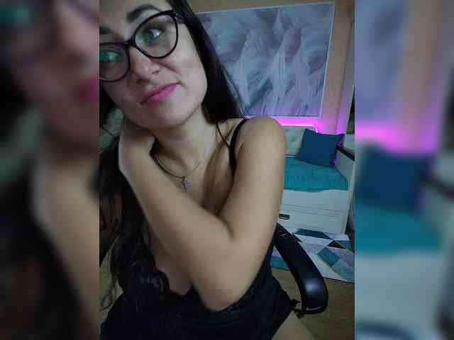 AlicaLovely webcam