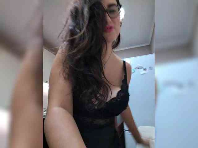AlicaLovely webcam