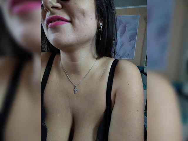 AlicaLovely webcam