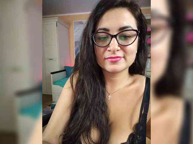 AlicaLovely webcam