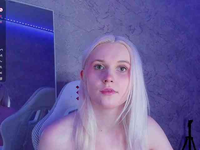 voyeur nude SweeteRose