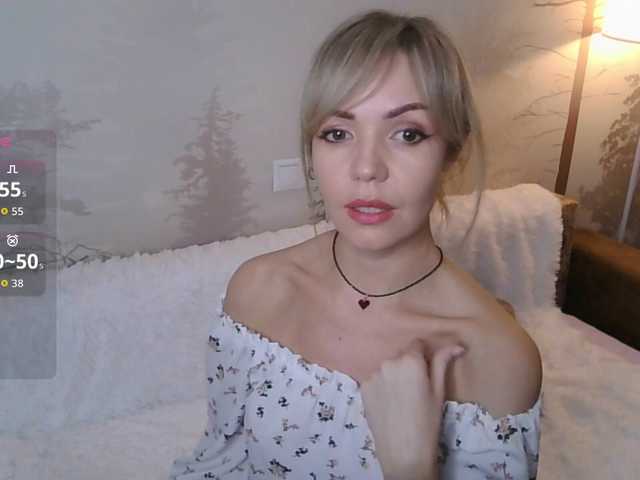 Kissz's BongaCams show and profile
