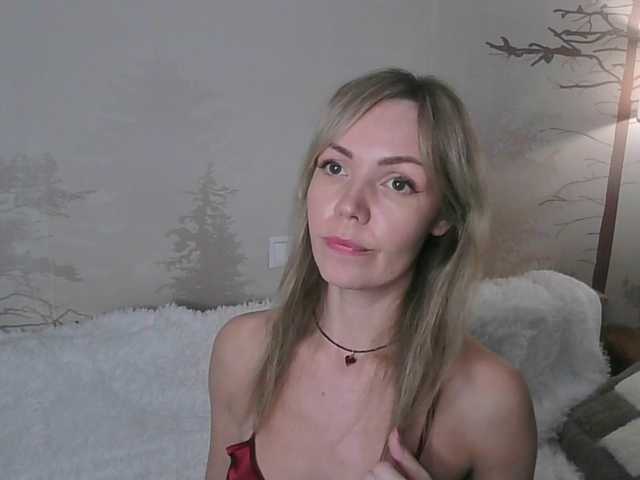Kissz's BongaCams show and profile