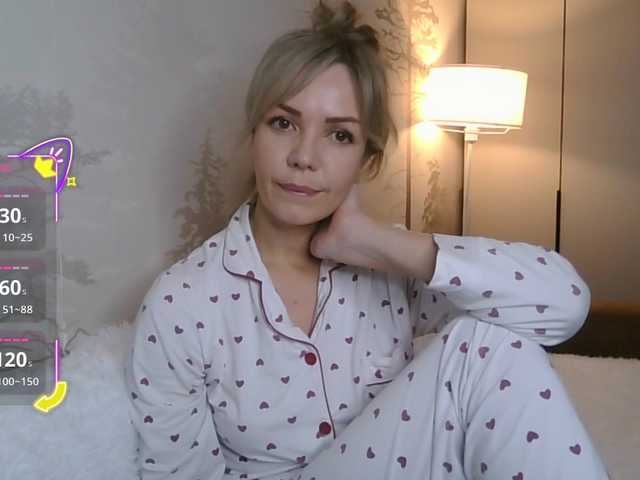 Kissz's BongaCams show and profile