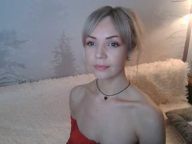 Kissz's BongaCams show and profile
