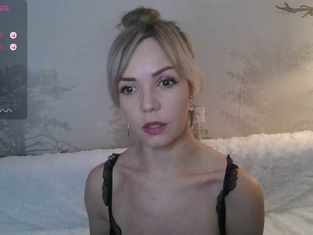 Kissz's BongaCams show and profile
