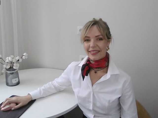 Kissz's BongaCams show and profile