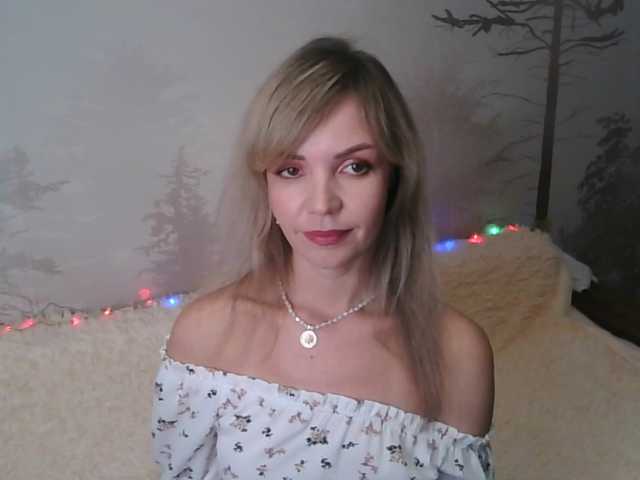Red_Rose_98 webcam