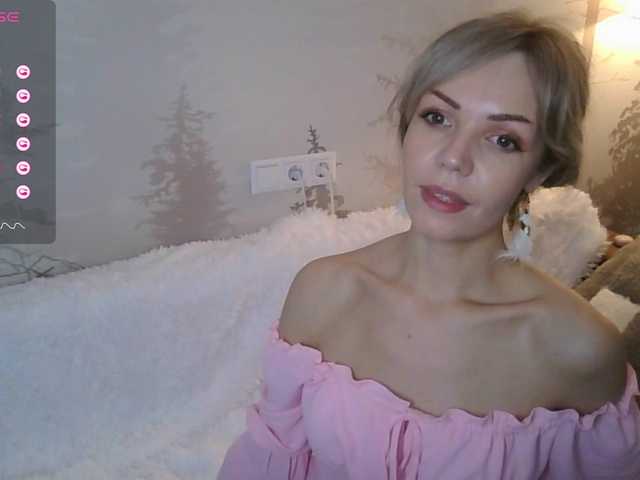 Kissz from BongaCams