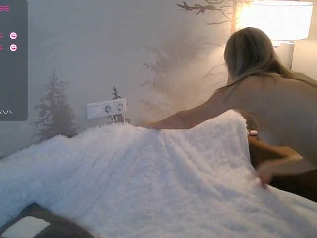 Kissz from BongaCams