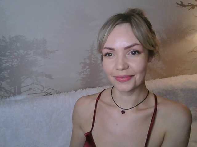 Kissz's BongaCams show and profile