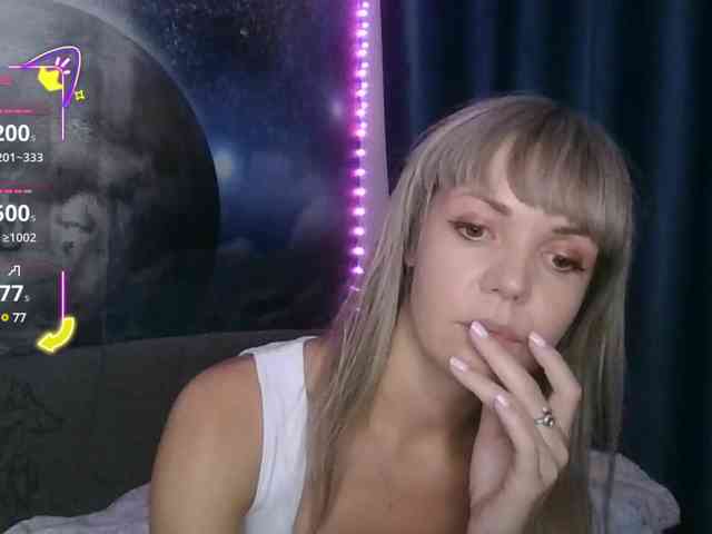 Red_Rose_98 webcam