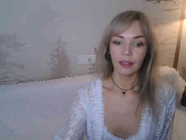 Red_Rose_98 webcam
