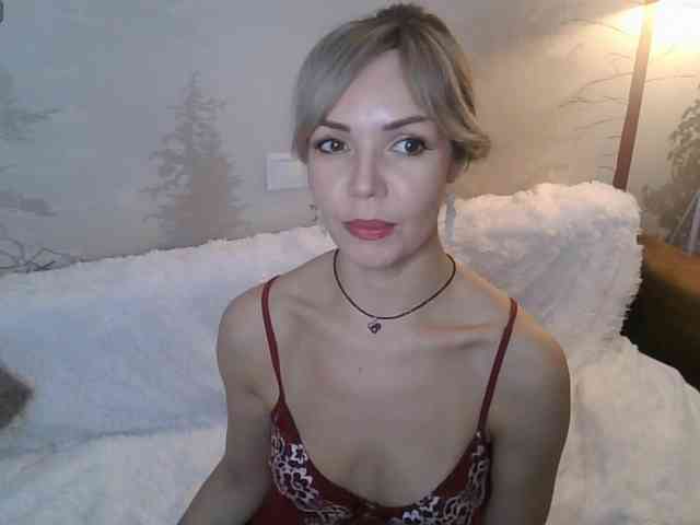 Red_Rose_98 webcam