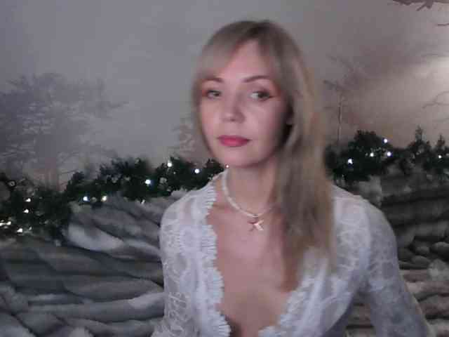 Red_Rose_98 webcam