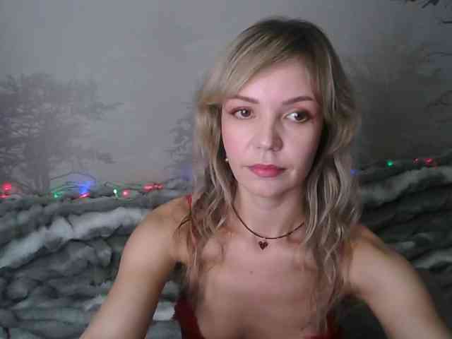 Red_Rose_98 webcam